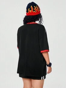 SHEIN EZwear CURVE Camiseta de manga corta holgada con cuello redondo y estampado de letras para mujer de talla grande - Negro - Ver 8