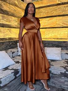 Slaydiva Abito da donna in raso rosa pallido o rosso scuro, scollo a V profondo, elegante e sexy, adatto per appuntamenti, feste, ricevimenti, con maniche lunghe, look semiFormale, ideale per San Valentino, Capodanno o altri eventi - Castano - Visualizzare 5