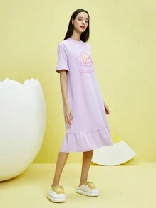 Gudetama X SHEIN Cartoon Letter Pattern Ruffle Hem Purple Nightgown - Purple - View 4