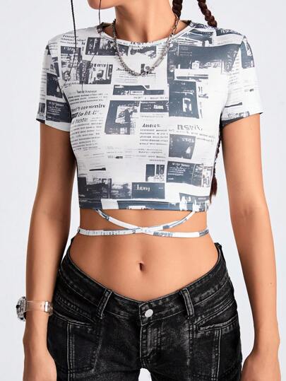 Streetz SHEIN Sport Camiseta Corta De Periódico Impresa Con Cuello Redondo Y Mangas Cortas Con Lazo En La Cintura Para Entrenamiento