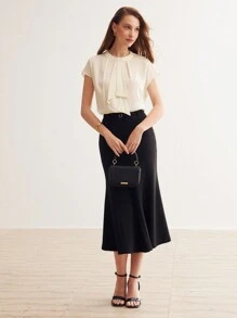 MOTF PREMIUM 絲質蝙蝠袖垂墜前摺褶上衣 - 米色 - 查看 5