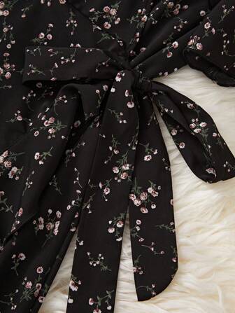 Breezaya 花卉印花 V 领裹身裙 超长度假海滩装 女装