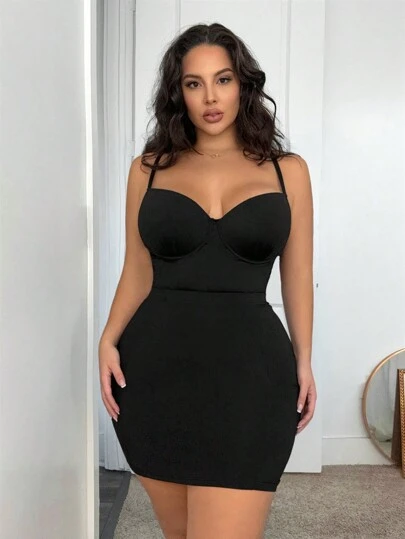 SHEIN SXY Plus Size Women's Solid Color Sleeveless Bodysuit