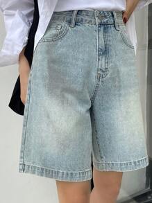DAZY 女裝寬鬆休閒牛仔短褲 - 淺色水洗藍 - 查看 1