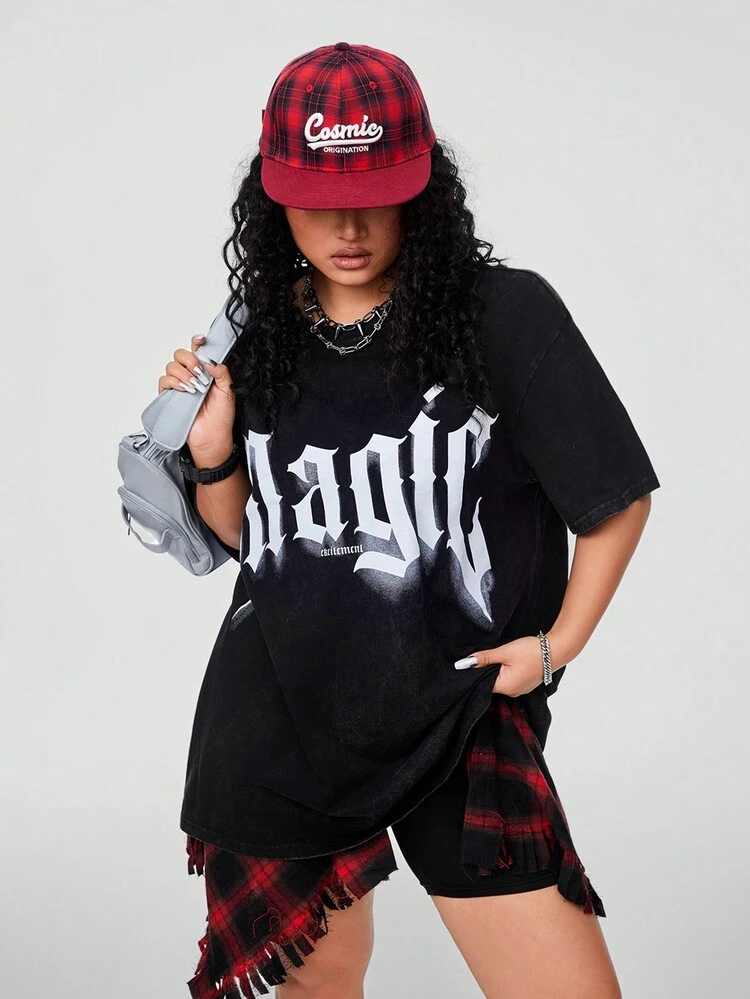 2024 Plus Size Streetwear Water Washed Short Sleeve T-Shirt With Vintage Letter Print For Spring/Summer