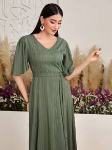Seusyu Women's Solid Color V-Neck Ruffle Sleeve Dress - Green - View 6