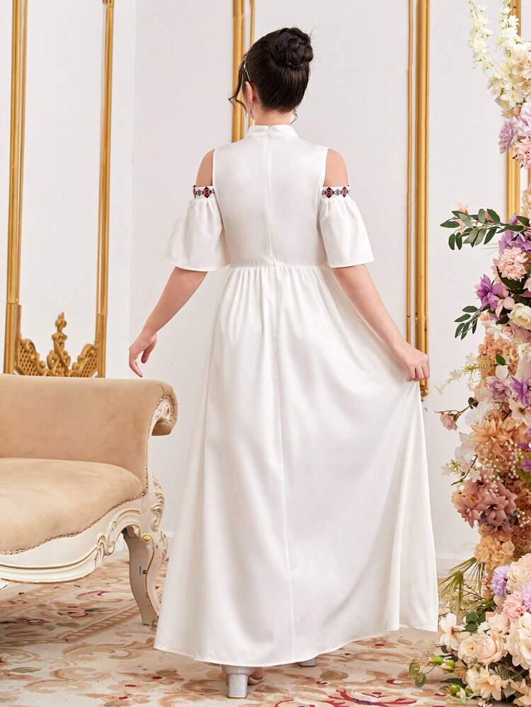 Teen Girl's Printed Off-The-Shoulder Flared Sleeve Woven Dress