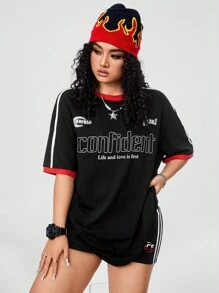 SHEIN EZwear CURVE Camiseta de manga corta holgada con cuello redondo y estampado de letras para mujer de talla grande - Negro - Ver 4