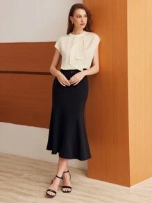 MOTF PREMIUM 絲質蝙蝠袖垂墜前摺褶上衣 - 米色 - 查看 7