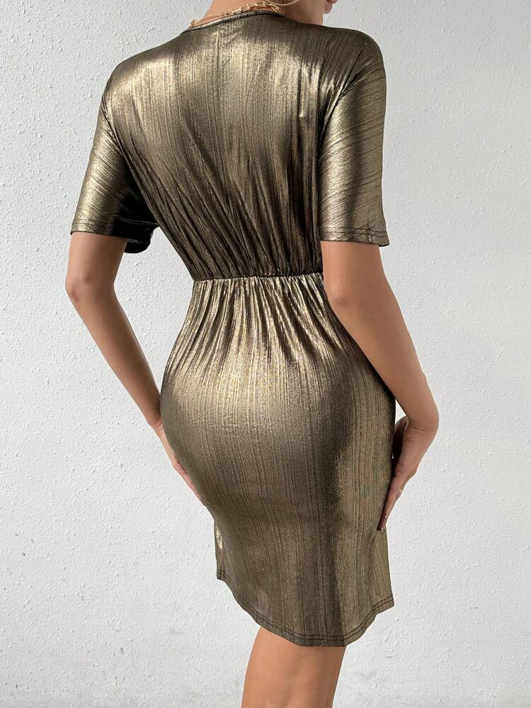 Women's V-Neckline Short Sleeve Waist Pleated Dress With Metallic Detailing And Waistband, Spring/Summer