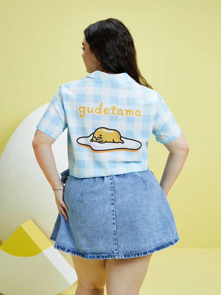 Gudetama X SHEIN 夏季加大號休閒卡通和方格紋打結下擺襯衫 - 藍色 - 查看 1