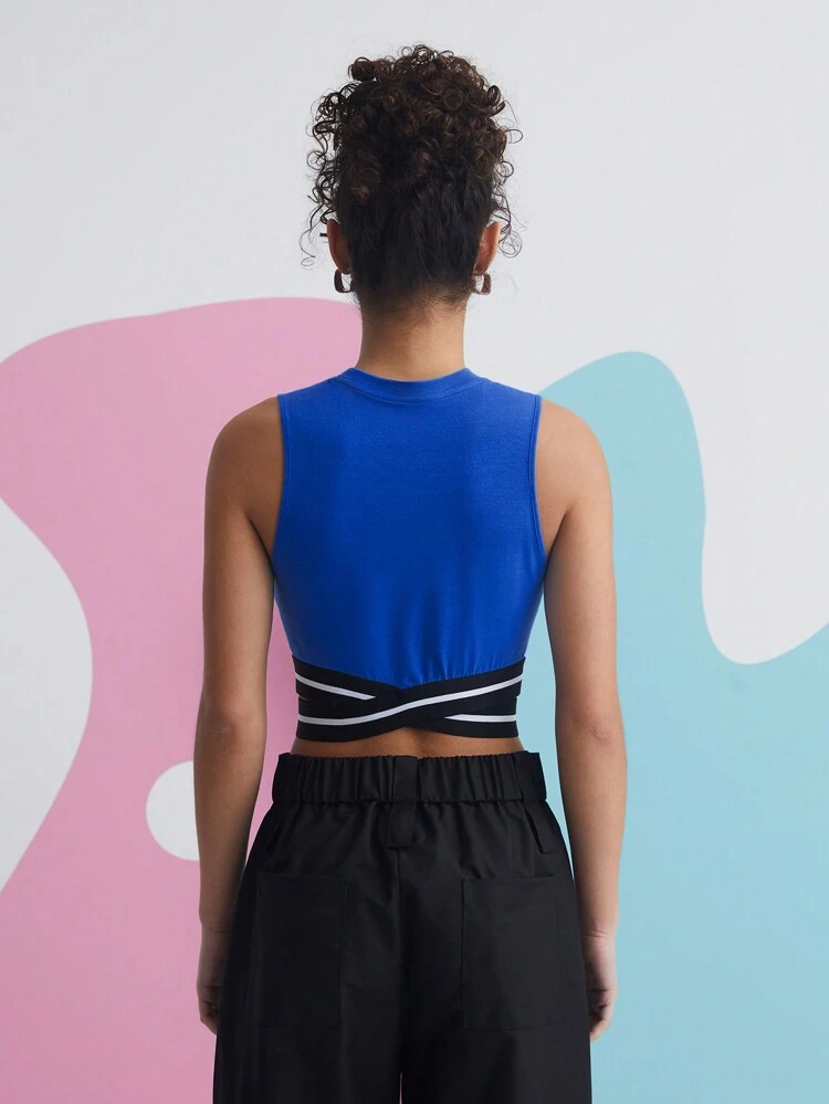 Cartoon And Letter Graphic Contrast Cross Wrap Hem Tank Top