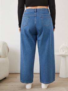 SHEIN Cottnline Plus Size Women's Jeans With Pockets - Medium Wash - View 2