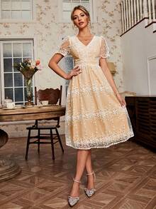 Simplee Vestido De Manga Corta De Malla Bordado Con Flores De Mujer - Blanco - Ver 3