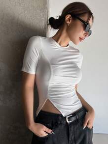 DAZY 女士純色褶皺短袖t恤,側開衩設計 - 白色 - 查看 1