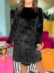 Celure 大尺碼長袖天鵝絨連衣裙 - 黑色 - 查看 3