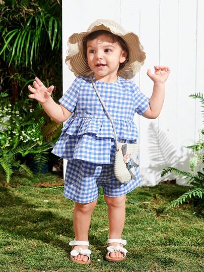 SHEIN Baby Girl's Summer Sweet Grid Print Ruffle Hem Short Sleeve Top And Elastic Waist Checkered Shorts Set