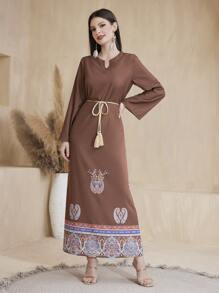 Al Najma Women's Vintage Printed Notched Collar A-Line Arabic Style Dress