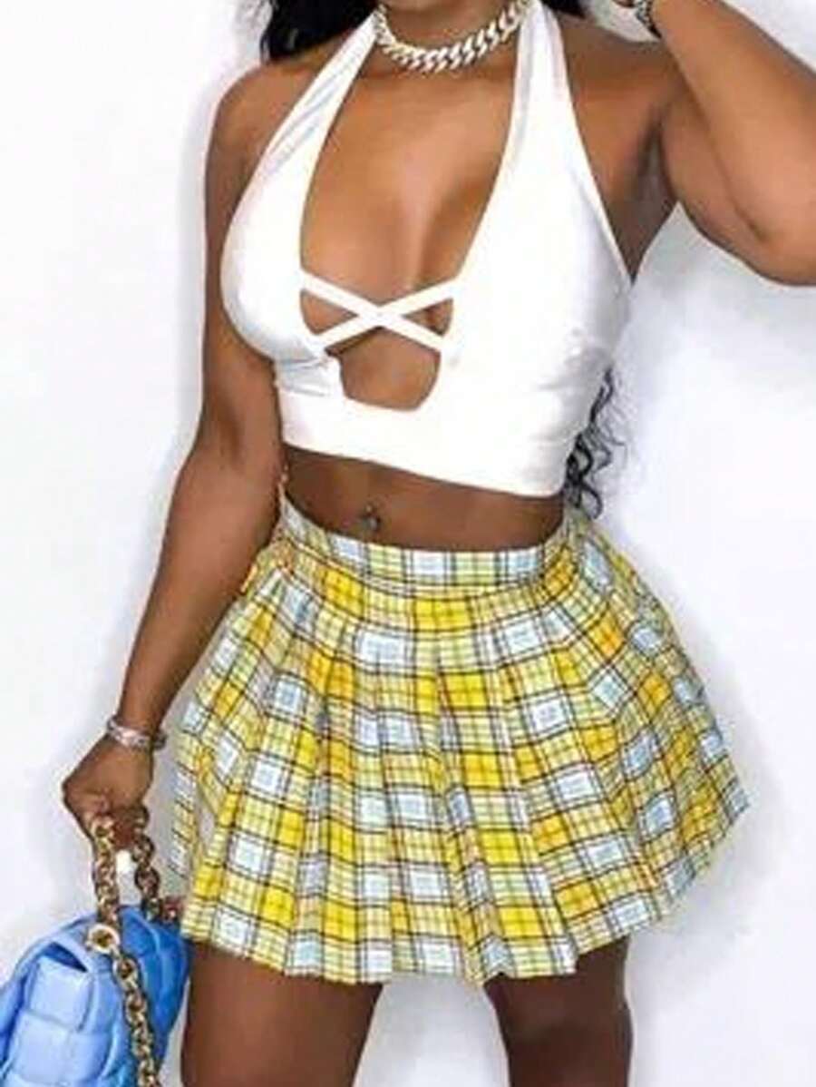 Slaydiva Falda Amarilla Plisada De Cuadros Y Chaleco De Cuello Halter En Color Sólido Juego De 2 Piezas - Blanco - Ver 1