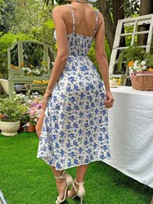 SHEIN Holidaya Nhỏ bé In Hoa Mở Lưng Tách Váy Dây - trắng - Xem 2