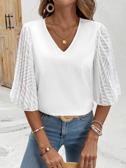 EMERY ROSE Loose Fit Mesh Contrast V-Neck Shirt