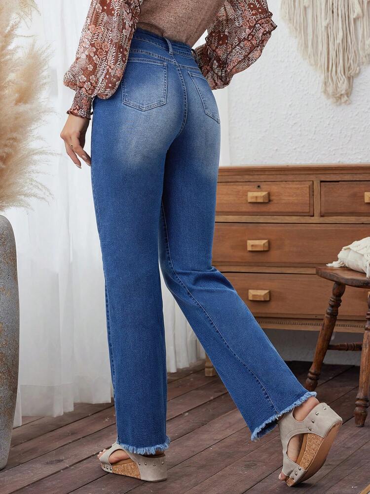 Women's Denim Jeans With Frayed Hem