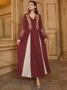 Al Najma 勃艮第红色刺绣细节宽松 V 领长衫