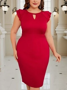SHEIN Clasi Vestido De Talla Grande Con Cuello Y Detalles De Volantes Adornados En Color Sólido Y Diseño Calado - Rojo - Ver 1