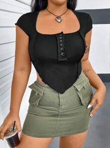 Flirla 大尺碼純色不對稱下擺半門襟t卹 - 黑色 - 查看 3