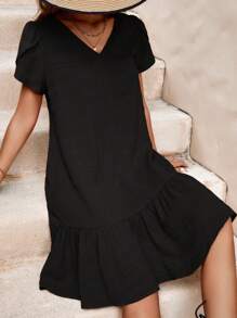 SHEIN Clasi Ladies' Solid Color V-Neck Petal Short Sleeve Dress