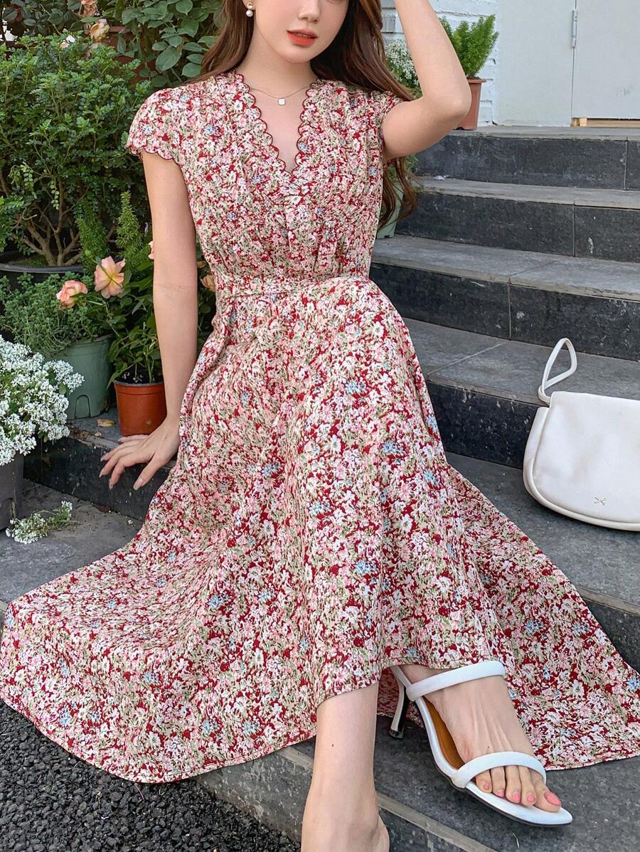 DAZY 女式花卉印花泡泡袖连衣裙太阳裙