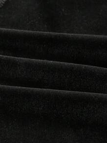 ROMWE Goth Velvet Splice Lace Flower Decoration Five Pointed Star Pendant Bandeau Top - Black - View 3