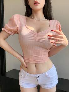 DAZY 女士純色泡袖短款上衣,有情人的領子設計