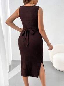 Flirla Robe Midi Avec Encolure Ronde Pour Femmes De Grande Taille, Sans Manches, Avec Croisement À La Taille Cintrée Et Fente Latérale - Marron - Voir 3