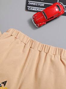 SHEIN Trẻ Con trai Đúng mốt Giải trí Lá thư & Nhỏ bé Gấu In Ngắn tay Áo thun Và Quần Bộ - Màu Khaki - Xem 5
