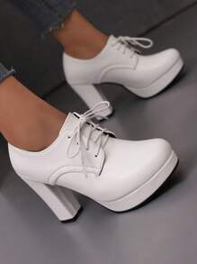 女士用白色水台高跟鞋,鞋帶皮革和厚跟 - 白色 - 查看 1