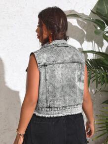 SHEIN ICON Plus Size Vintage Sleeveless Frayed Denim Jacket - Light Wash - View 2