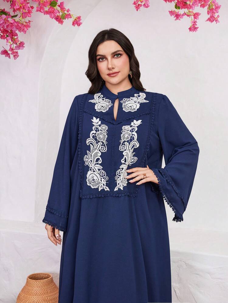 Plus Size Embroidered Flare Sleeve Dress Kaftan Jalabiya Dress