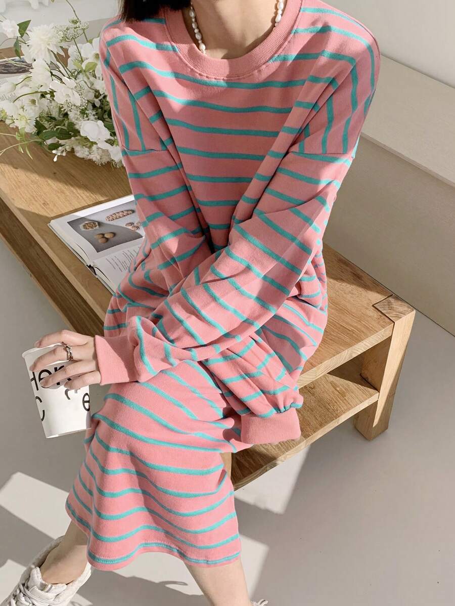 DAZY 女式条纹落肩宽松连衣裙、休闲女装、返校服、秋季连衣裙、长袖连衣裙 - 粉色 - 查看 1