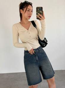 DAZY 女士牛仔短褲,磨損邊緣和口袋細節處理 - 藍色 - 查看 4