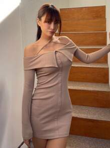 DAZY Women's Off-Shoulder Halter Neckline Bandage Bodycon Dress With Button Design - Khaki - View 5
