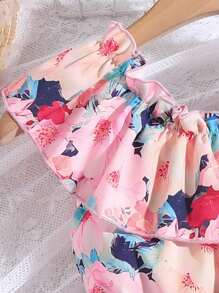 Sparklyn Tween Girls' Floral Printed Top With Ruffle Trim And Solid Color Shorts