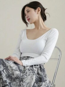 DAZY Camiseta de manga larga con cuello en V de unicolor para mujer, con volantes, ropa de otoño