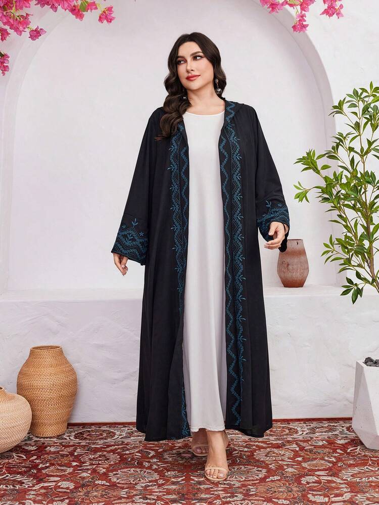Plus Size Women's Arabic Style Hooded Clothing With Plant Embroidery Abayas