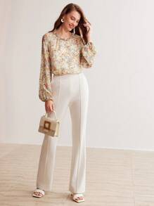 MOTF PREMIUM 絲綢雪紡全花卉印花荷葉邊飾鬆緊袖子上衣 - 綠色 - 查看 5