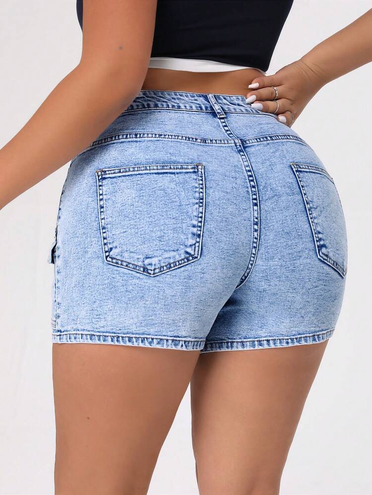 Plus Size Women's Denim Shorts With Utility Pockets