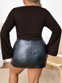 Flirla Plus Size Long Sleeve Asymmetrical Hem T-Shirt - Coffee Brown - View 2