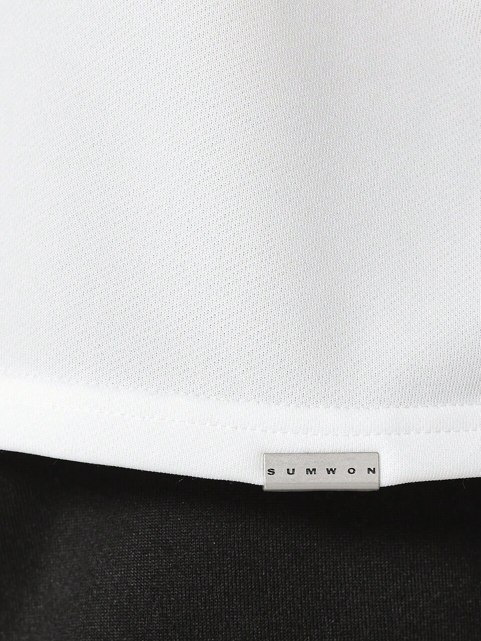 SUMWON Camiseta esencial de manga corta con corte recto y peso pesado