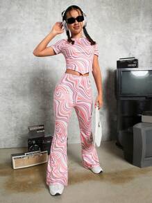 SHEIN Leap Crew Teen Girls' Short Sleeve T-Shirt And Flared Pants Knit Set In Wavy Pattern - Multicolor - View 1