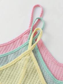 SHEIN LUNE 純色休閒背心上衣和彈性腰帶短褲套裝 - 彩色 - 查看 3